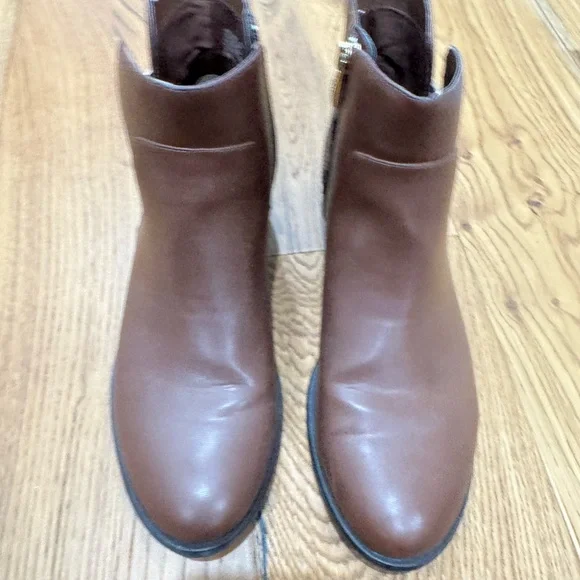 GH bass booties, worn only once! - Picture 2 of 6